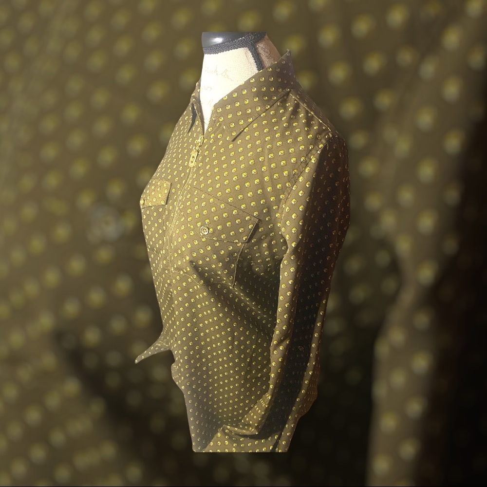 - Michael Kors Women's Printed Long Sleeve Zippered Blouse